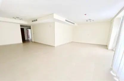 Apartment - 2 Bedrooms - 2 Bathrooms for rent in Al Burhama - Manama - Capital Governorate