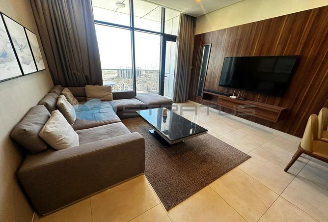 Image showcasing International Buyers Guide for NYC | ELIKA New York