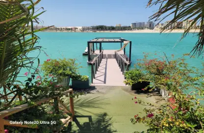 Villa - 7+ Bedrooms - 7+ Bathrooms for rent in Dilmunia Island - Muharraq Governorate