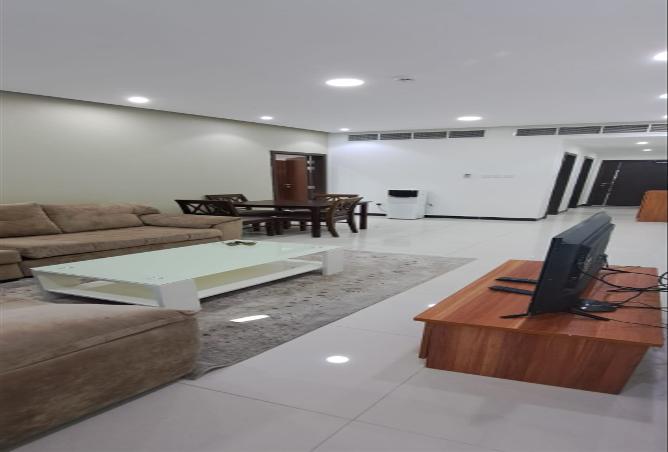 973115 - Property Image 3