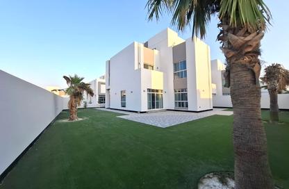 Villa - 4 Bedrooms - 5 Bathrooms for rent in Hamala - Northern Governorate