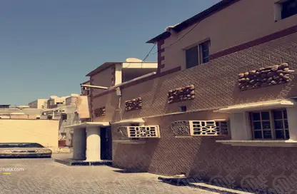 فيلا - 8 غرف نوم - 5 حمامات للبيع في المحرق - المحرق