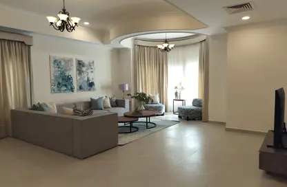 Villa - 3 Bedrooms - 4 Bathrooms for rent in Janabiya - Northern Governorate