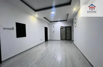 Apartment - 3 Bedrooms - 4 Bathrooms for rent in Hidd - Muharraq Governorate