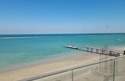 Villa - 6 Bedrooms - 7 Bathrooms for sale in Tala Island - Amwaj Islands - Muharraq Governorate