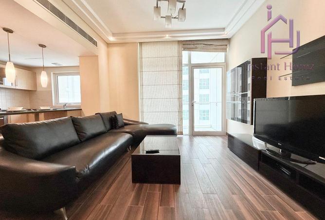 989376 - Property Image 2