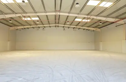 Warehouse - Studio for rent in Ras Zuwayed - Southern Governorate
