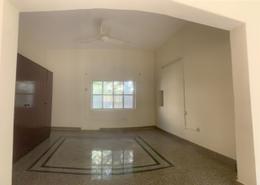 صورةغرفة فارغة لـ: مجمع سكني - 5 غرف نوم - 5 حمامات للكراء في العدلية - المنامة - محافظة العاصمة, صورة 1