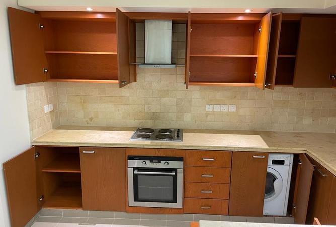 988675 - Property Image 3