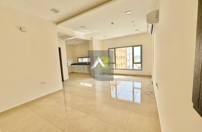 Office Space - Studio - 2 Bathrooms for rent in Seef - Capital Governorate