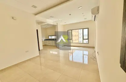 Office Space - Studio - 2 Bathrooms for rent in Seef - Capital Governorate