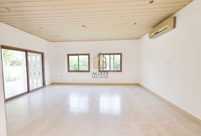 984003 - Property Image 3