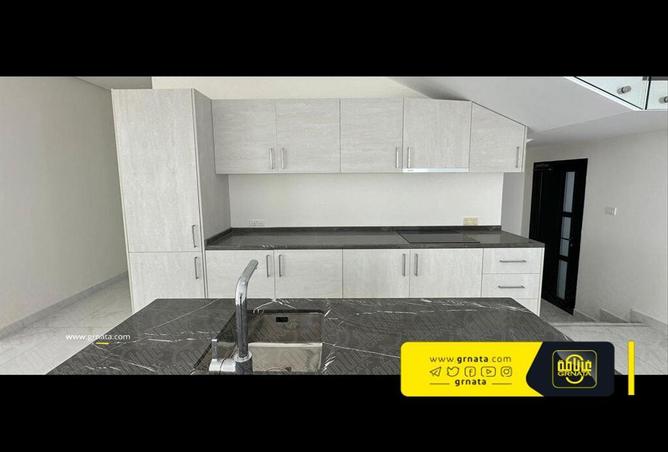 810833 - صورة العقار 2