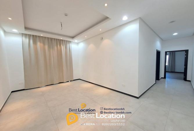 895748 - Property Main Image