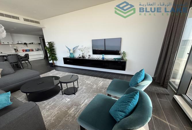 975139 - Property Image 2