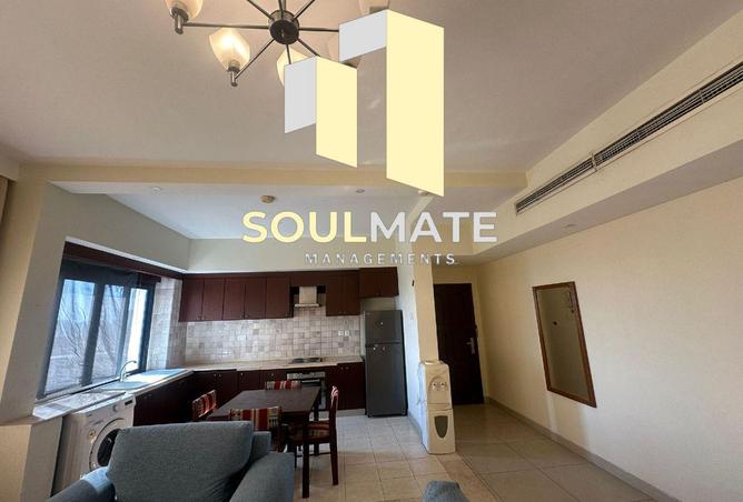 982904 - Property Image 3