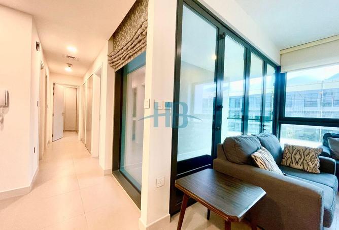 963875 - Property Image 2