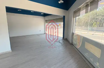 Show Room - Studio - 2 Bathrooms for rent in Malkiyah - Northern Governorate