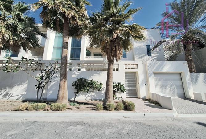 987636 - Property Main Image