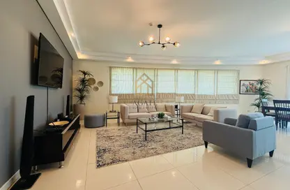 Apartment - 2 Bedrooms - 3 Bathrooms for rent in Amwaj Avenue - Amwaj Islands - Muharraq Governorate Apartment - 2 Bedrooms - 3 Bathrooms for rent in Amwaj Avenue - Amwaj Islands - Muharraq Governorate