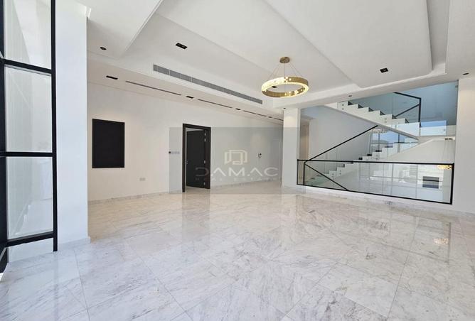 963084 - Property Image 3