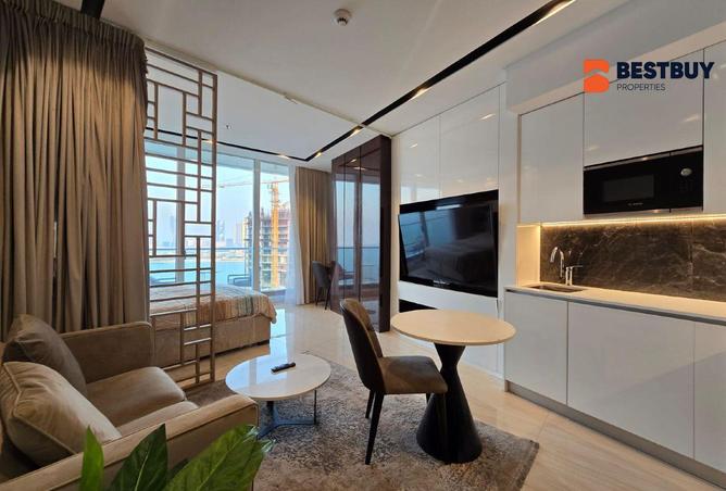 960931 - Property Image 2
