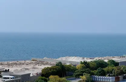 Apartment - 3 Bedrooms - 4 Bathrooms for rent in Reef Island - Capital Governorate