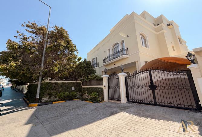 962888 - Property Main Image