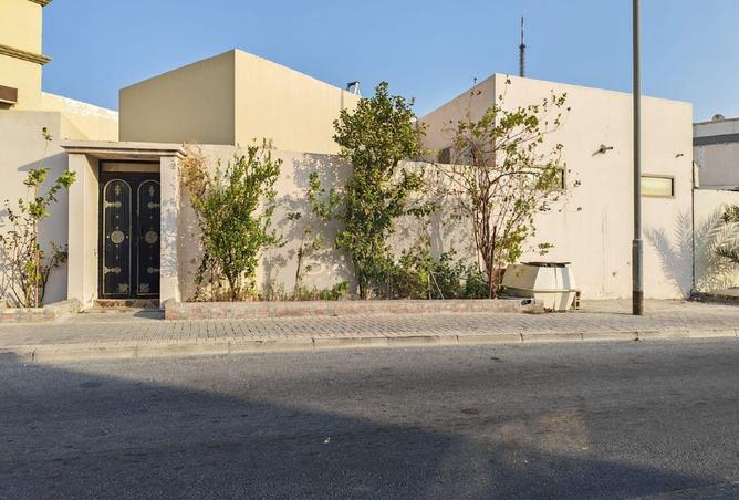 963355 - Property Main Image