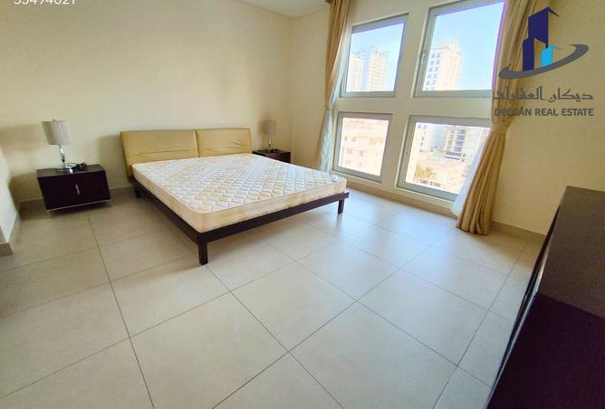 990193 - Property Image 2