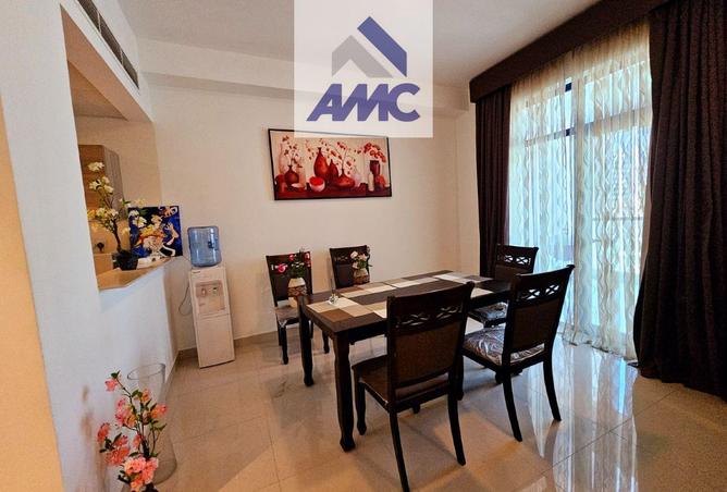 964289 - Property Image 2