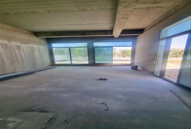 971518 - Property Image 2