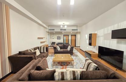Apartment - 2 Bedrooms - 3 Bathrooms for rent in Al Juffair - Capital Governorate