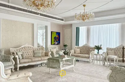 فيلا - 7 غرف نوم - 7 حمامات للبيع في الحد - المحرق