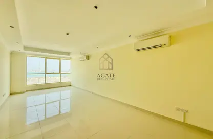 Office Space - Studio - 2 Bathrooms for rent in Galali - Muharraq Governorate