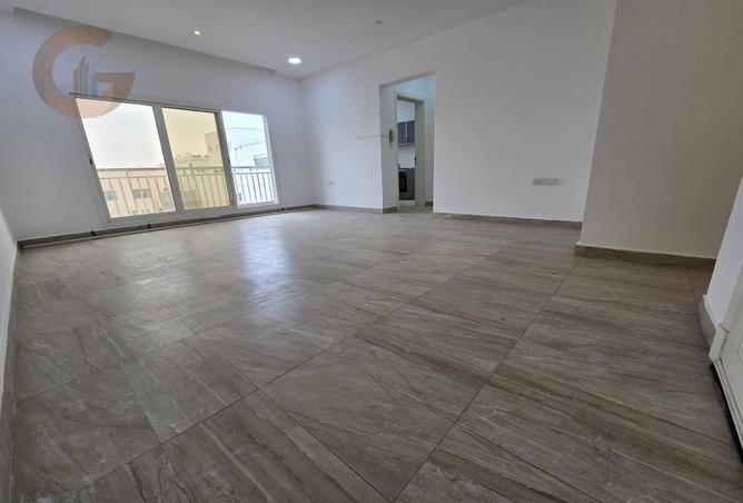 984860 - Property Image 2