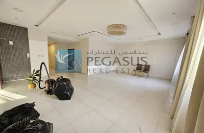 شقة - 4 غرف نوم - 4 حمامات للبيع في جبلة حبشي - المحافظة الشمالية