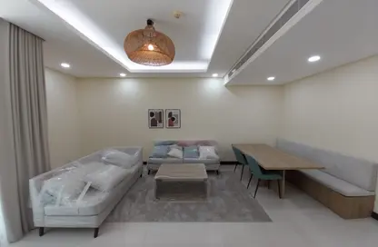 Apartment - 2 Bedrooms - 2 Bathrooms for rent in Seef - Capital Governorate