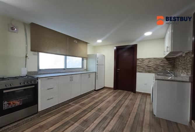 963299 - Property Image 3
