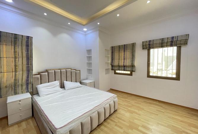 992348 - Property Image 3