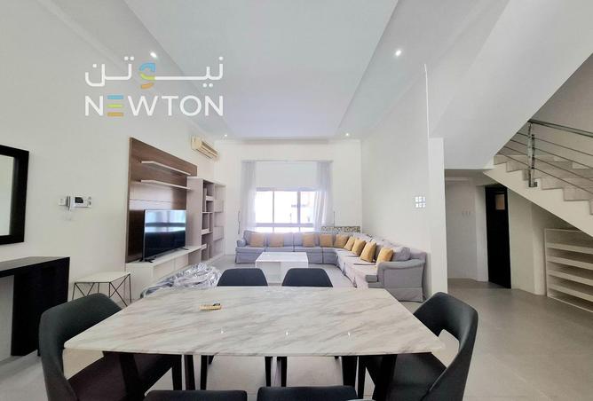 982415 - Property Image 2