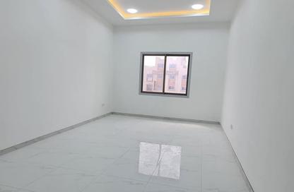 Office Space - Studio - 2 Bathrooms for rent in Hidd - Muharraq Governorate