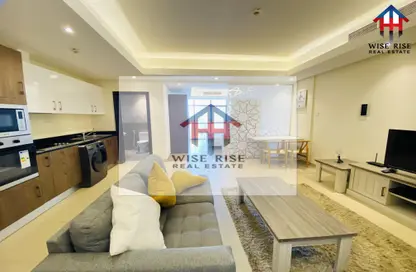 Apartment - Studio - 2 Bathrooms for rent in Busaiteen - Muharraq Governorate