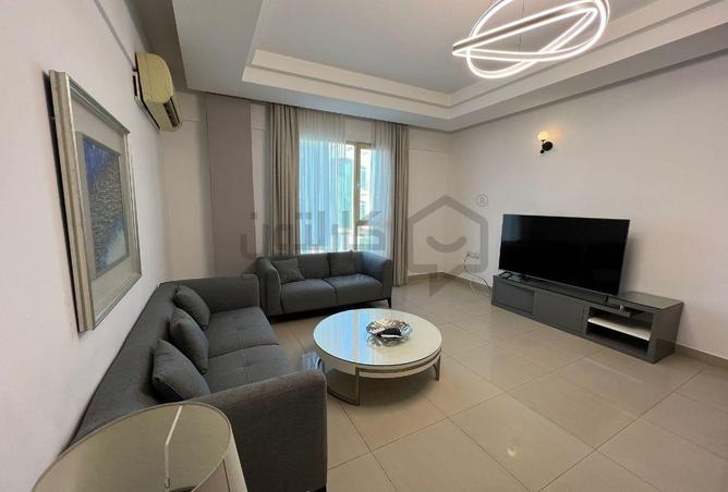 963569 - Property Image 2