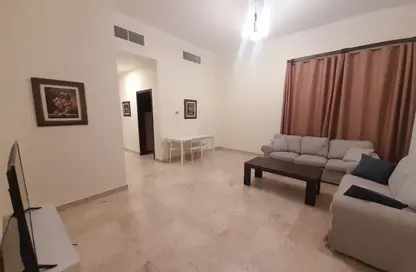 Apartment - 2 Bedrooms - 2 Bathrooms for rent in Segaya - Manama - Capital Governorate