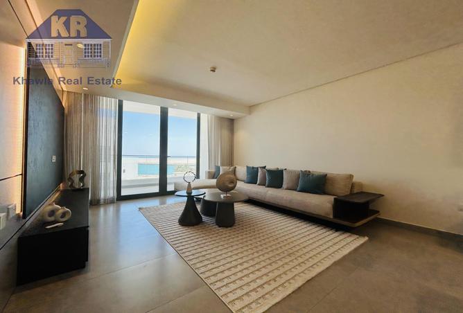 953032 - Property Image 2