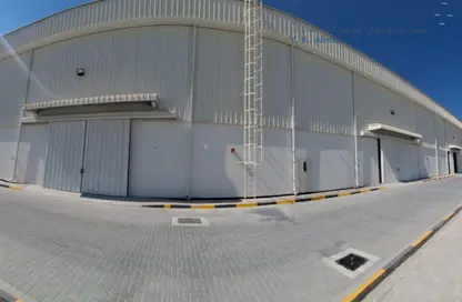 مستودع - استوديو للايجار في سترة - المحافظة الوسطى