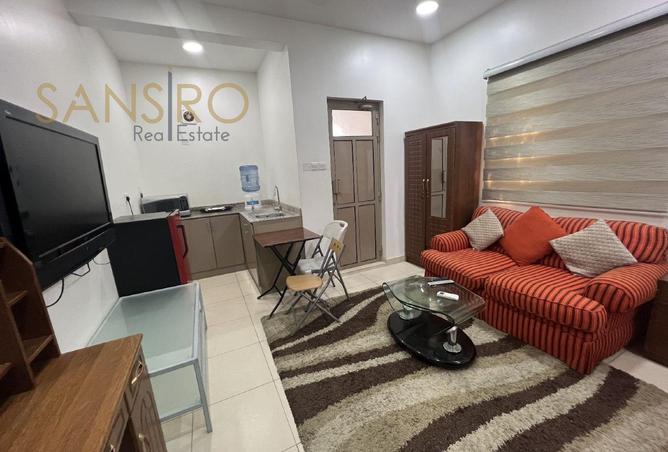 982093 - Property Main Image