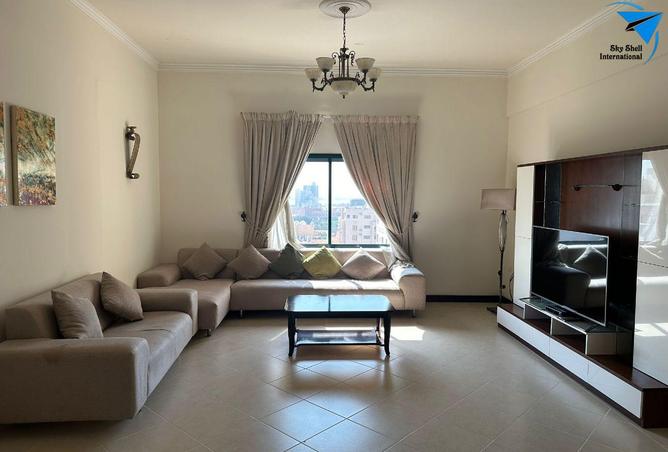 958498 - Property Image 2