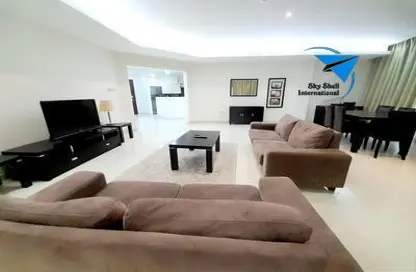 Apartment - 2 Bedrooms - 3 Bathrooms for rent in Adliya - Manama - Capital Governorate